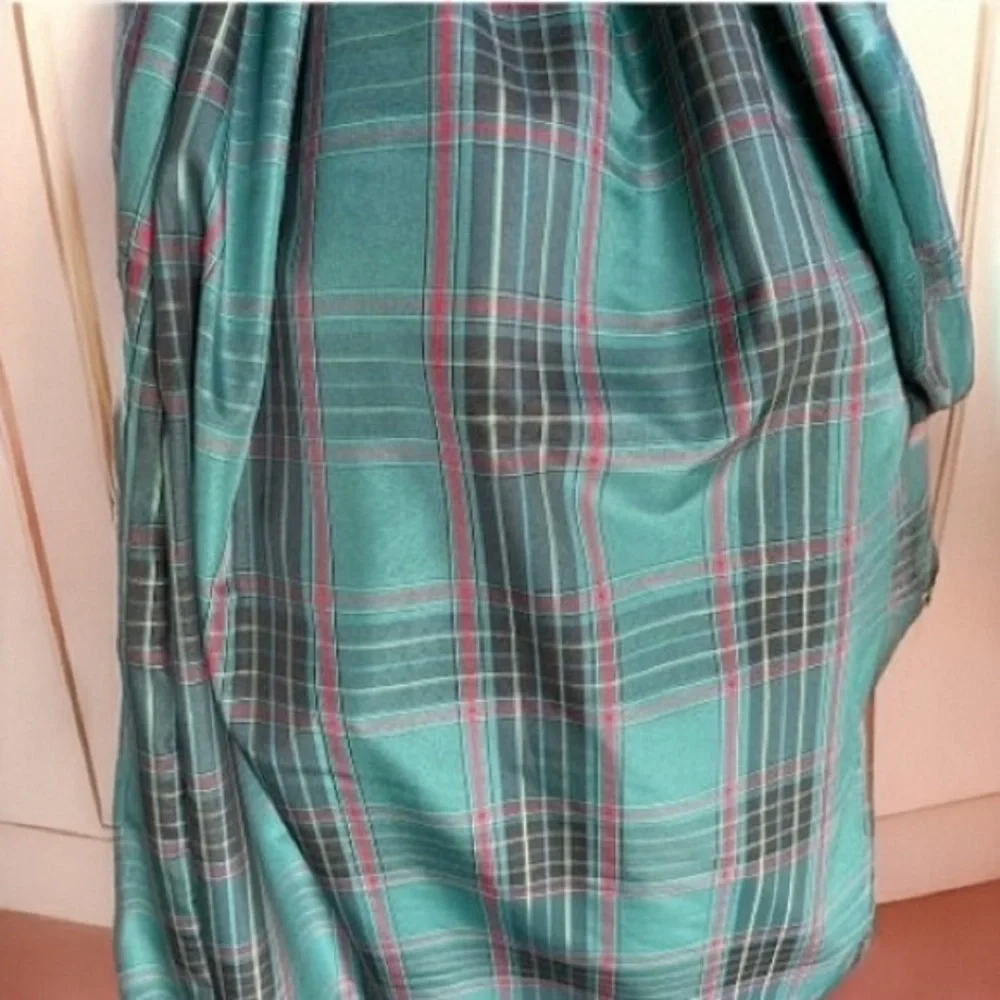 Civil War Reenactor Ladies Dress/Gown Green and Black Plaid Taffeta 38” NWOT - Picture 5 of 5